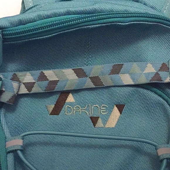 DAKINE 13L GIRLS GROM teal backpack - Picture 2 of 7